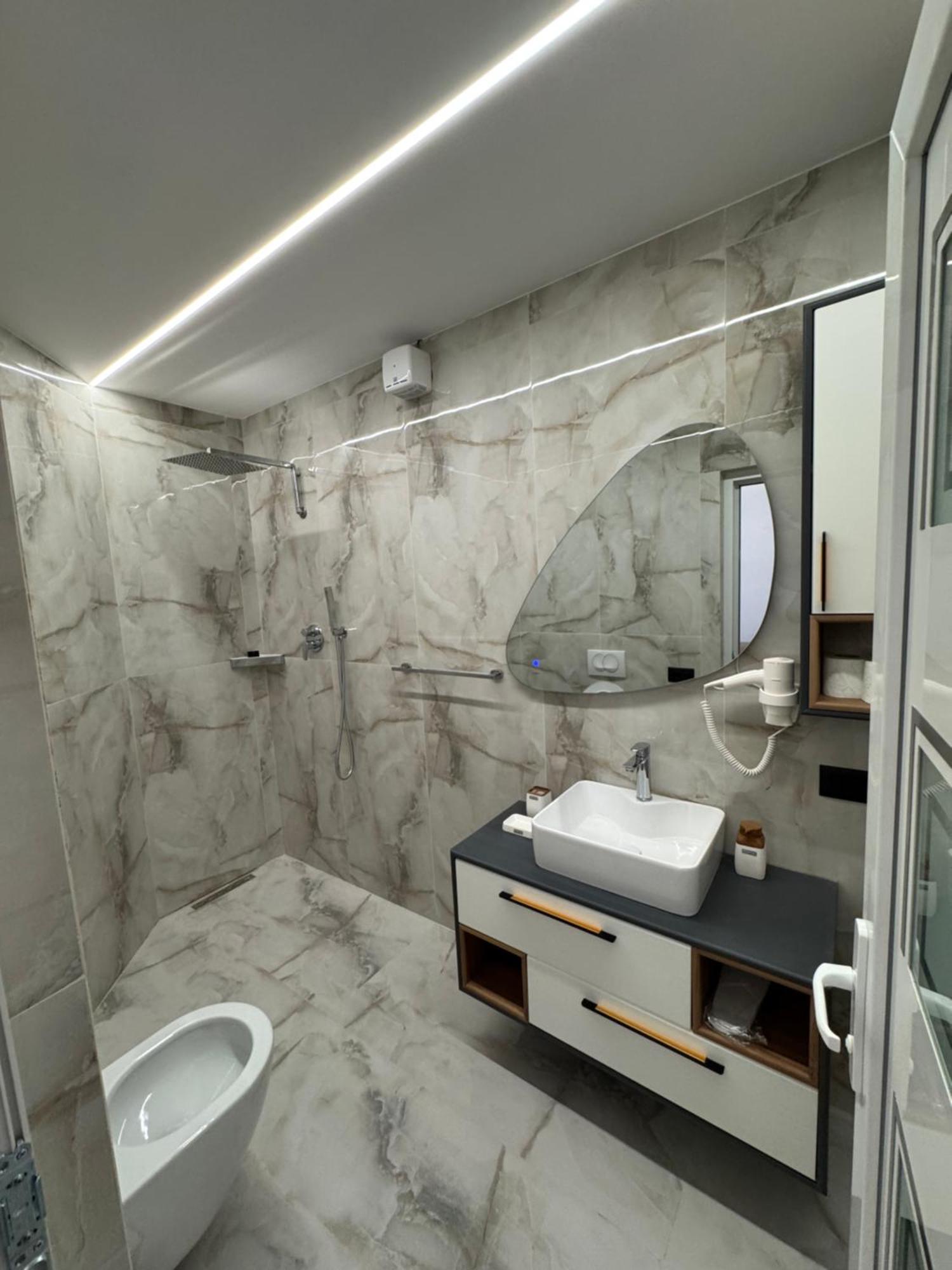 Hotel Fusha E Gjese Valbone Bagian luar foto