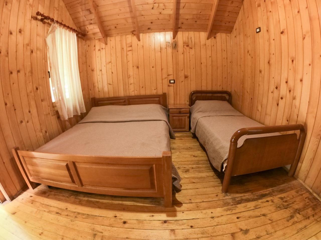 Hotel Fusha E Gjese Valbone Bagian luar foto