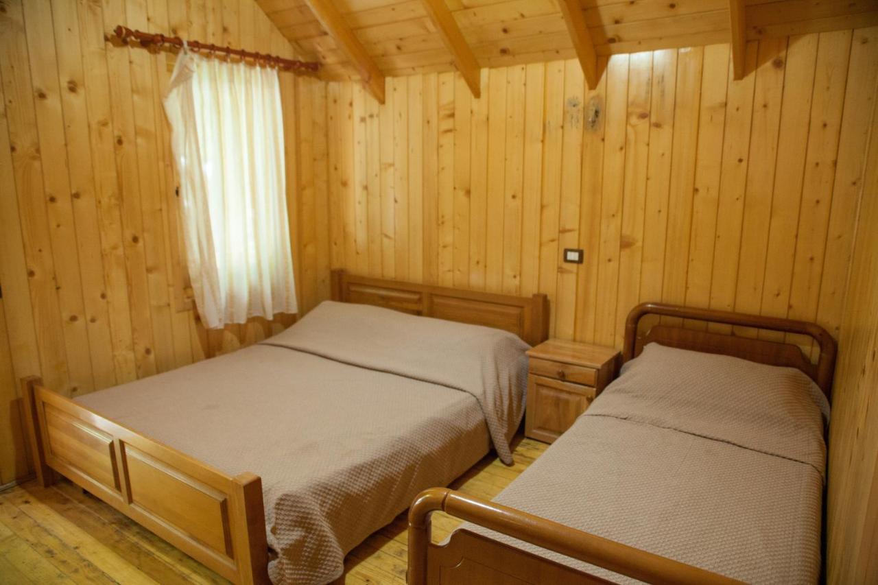 Hotel Fusha E Gjese Valbone Bagian luar foto